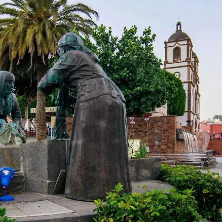Casa El Alpendre Semesterbostad